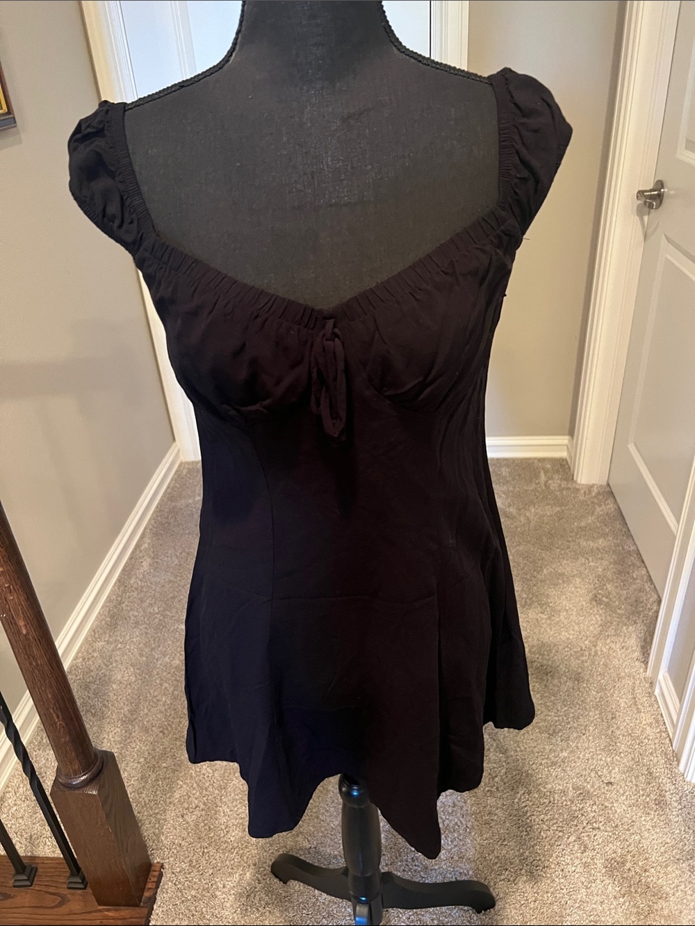 wild fable Black Square-Neck Tie-Front Cap Sleeve Tunic